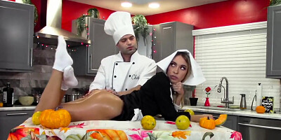 Khloe Kapri In Shows Blowjob And Anal