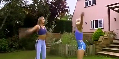 Ashley Long And Angel Long In Uk Student 18+ House 6: Mouse