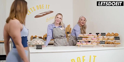 Rebel Rhyder, Mini Vampp And Mina Von D In All-girl Gangbang Erupts When Sexy Staff Cant Resist Fresh Pussy