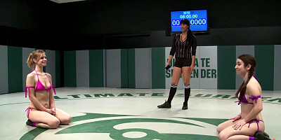 Serena Blair And Tara Lynn Foxx - Amazing Back & Forth Action Between 2 Sexy Combatantssexiest Nonscripted Wrestling On The Planet