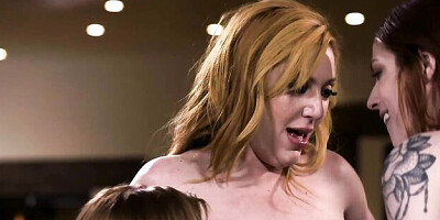 Fingering clip with angelic Lauren Phillips and Scarlett Mae from Mommy's Girl