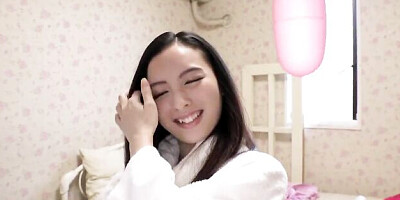 Pussy licking clip with lustful GF from Caribbeancom