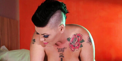 PUBA featuring Jezebelle Bond's natural tits dirt