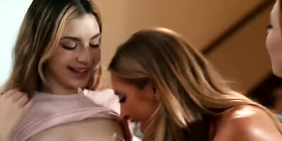 Demi Hawks, Silvia Saige And Silvia A - Stepmoms Lesbian Fuck Sesh With Her Stepdaughters