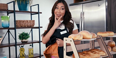 Nicole Doshi - Cafe Au Lay - Kazumi