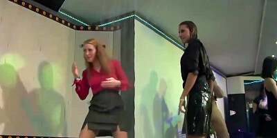 Fashion Freaks 3 With Siddi - Lexxis Brown, Megan Smith And Cindy Gold