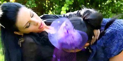 Alyssia Loop And Nicole Vice In Mess With A Bitch And Take Some Piss