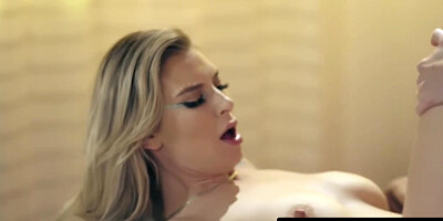 Brooke Banner And Skye Blue In How Stacked Lesbian Aliens Fuck