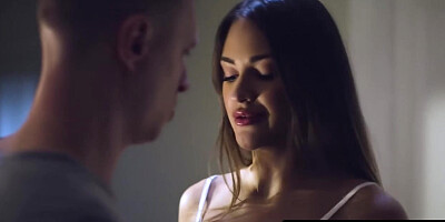 Jock Almost Caught Railing Petite Babe - Gizelle Blanco And Alex Mack