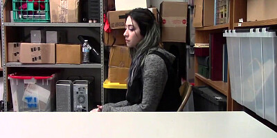 Amilia Onyx - Teen 18+ Stepdaughter Caught Shoplifting By Her Stepdad And Fucked 12 Min