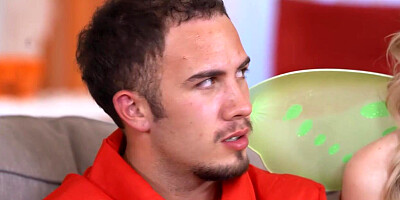 Mandy and Sydney downplays their stepson