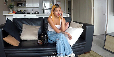 Hot amateur latina MILF enjoying casting