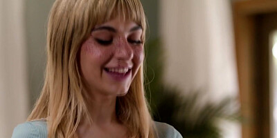 Teen having threesome with busty stepmom