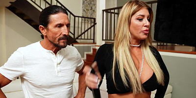 Bigtitted MILF smashed in shaved pussy in doggystyle