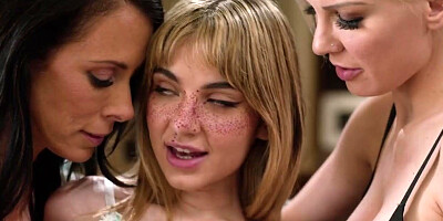 Milfs pleasing petite hotties tight holes