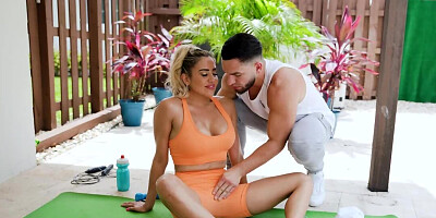 Caitlin Bell gets off on being fucked by Peter Green himself