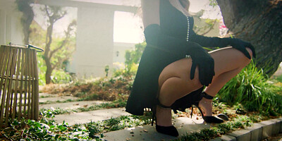 Petite classy muse reveals her secrets