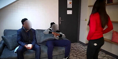 The brunette brought two African Americans home to try their chocolate lollipops