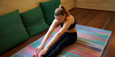Fit Stepsister in YOGA Leggings Gets Fuc