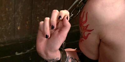 Babe take extreme pain and bondage