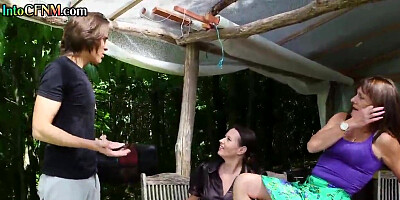 CFNM mature ladies sucking studs cock in outdoor 3some