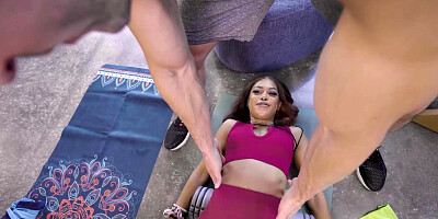 Jeni Angel Lusts for Huge Cock During Workout