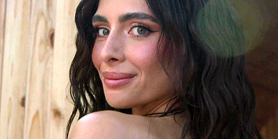 Tru Kait looks amazing in sexy bikini