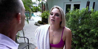 Stepdaughter shows stepdad her juicy ass