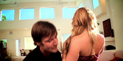 Bootylicious dame fucked and sperm-covered