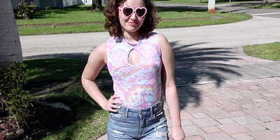 Teen earns discount on item using her pussy