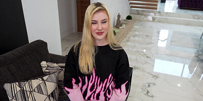 Allen fingers Indie's pink pussy