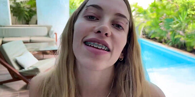 Stepsister Khloe Kapri really wants dick