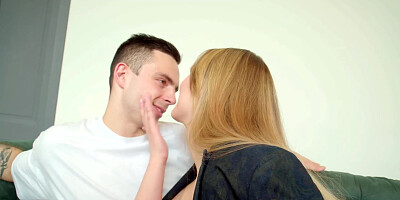 Chesty Teenie Tempted And Porked - Mia Piper