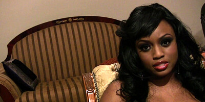 Black MILF Jada Fire needs some interracial action