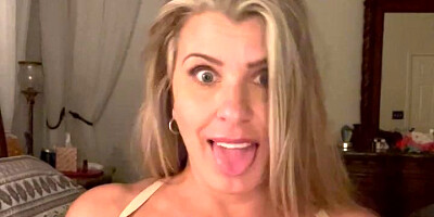 De Rankin Amateur MILF Big Tits and Ass