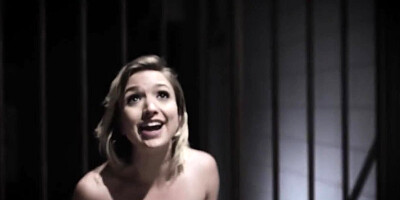 Stranger fucks a babe to get out of jail