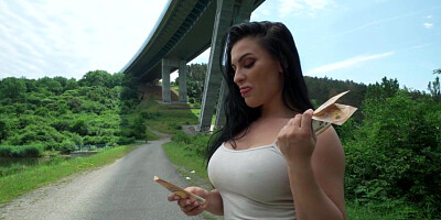 Pulled bigtitted MILF got banged before deepthroat POV