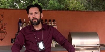 Corrupt officer takes advantage of evidence handler