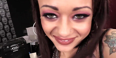 Littl emo babe gets pussy pounded