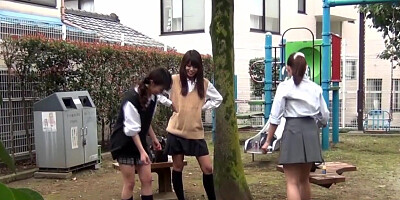 Real asian babes peeing outside