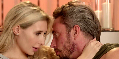 Tory Sweety gets her shaved pussy licked