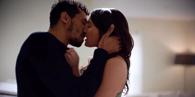 Guy gets into stepbrothers wifes panties