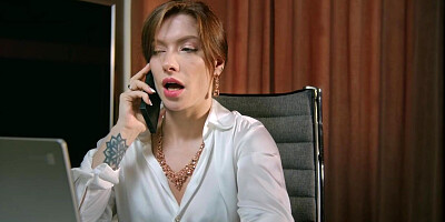 Lesbian woman discover blowjob is fun