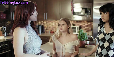 Dirty lesbians love threesome fingering while licking cunt