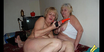 OMAPASS Boobs from old women