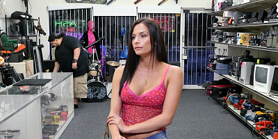 Pawnshop bae drilled by big white dick in wet pussy hole