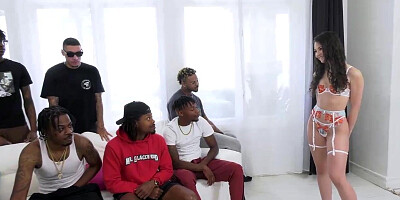 Brunette In Sexy Lingerie Liz Jordan Sucks Off A Group Of Big Black Cocks