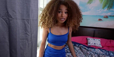 Ebony stepsis sneaks in n blows stepbro