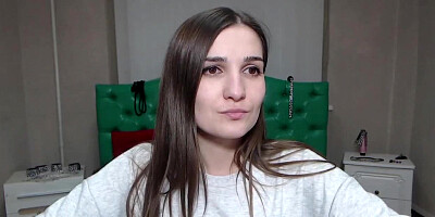 Solo naked amateur fucking dildo