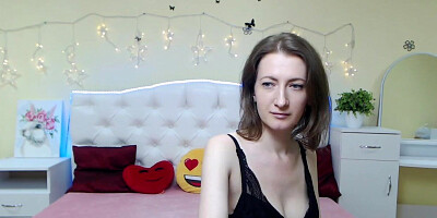 Amateur flashing boobs in bra